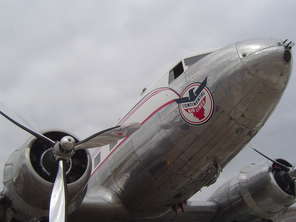 continental-dc3-nose